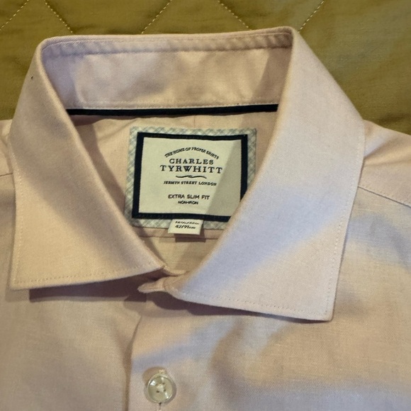 Charles Tyrwhitt Men’s Extra Slim Fit Light Pink Long Sleeve Shirt Size 16 1/2 - Picture 3 of 16